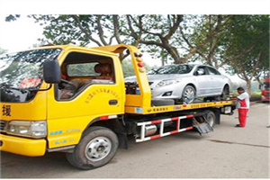 麻栗坡附近24小时汽车拖车服务热线